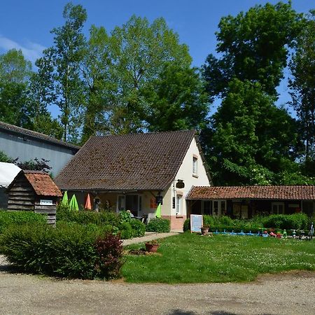 Camping Le Val De Trie Behen Luaran gambar