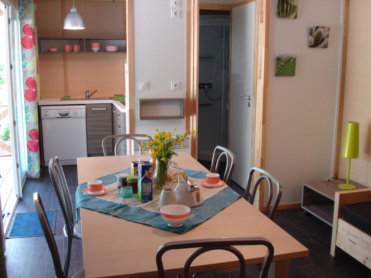 Camping Le Val De Trie Behen Luaran gambar