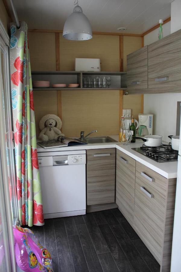 Camping Le Val De Trie Behen Luaran gambar